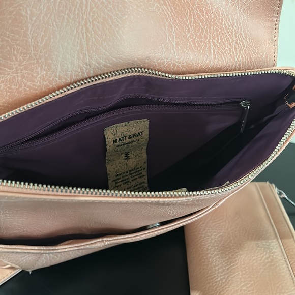 Matt & Nat Crossbody Purse - Picture 3 of 9